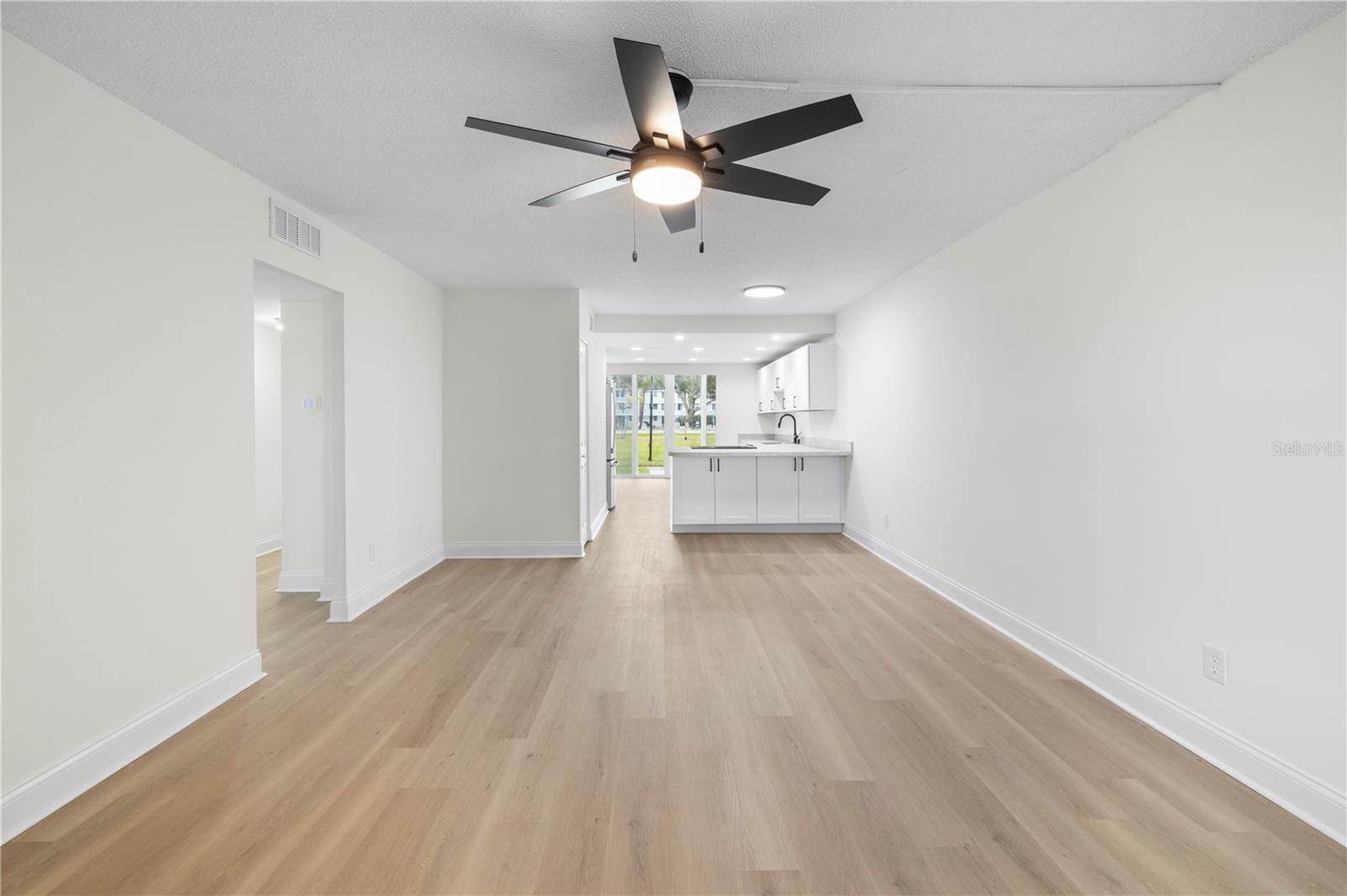 4715 Bay St NE #123 photo 4