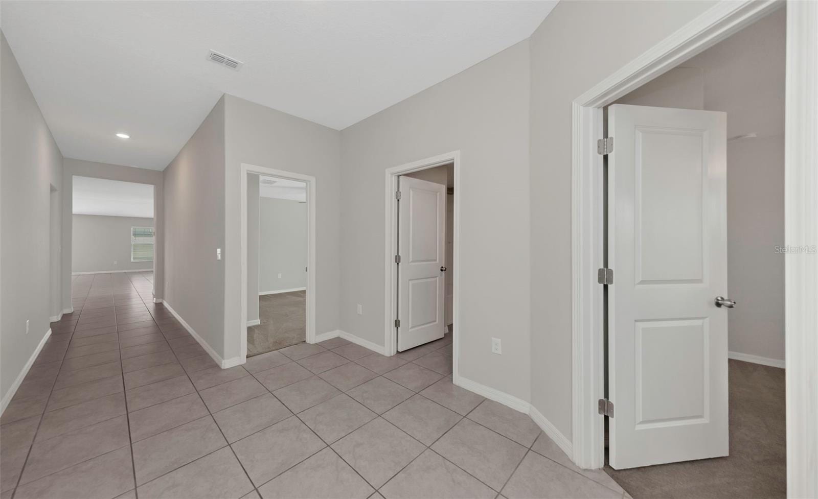 16612 Carlton Pond St photo 4