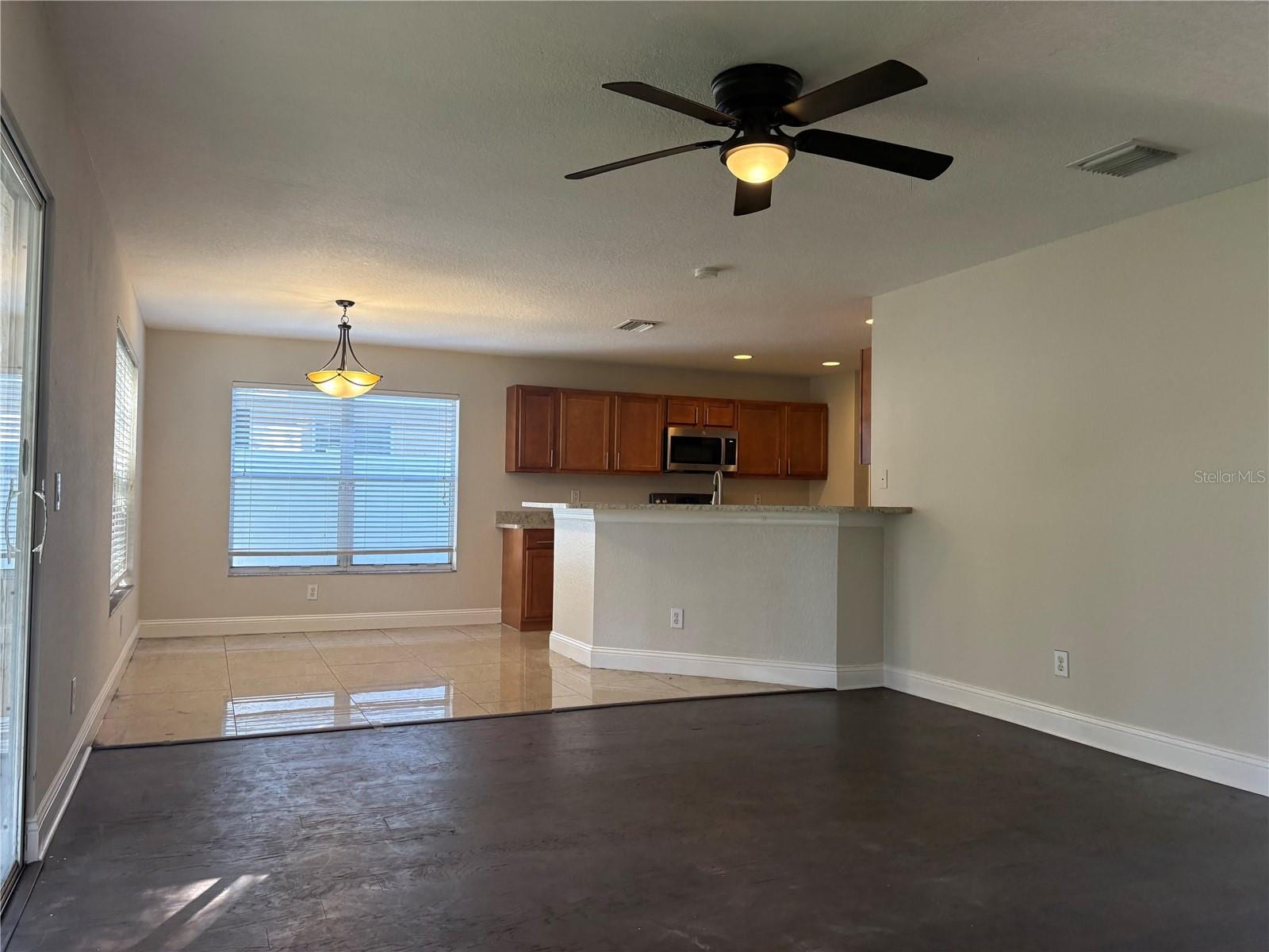 11831 Whisper Creek Dr photo 5