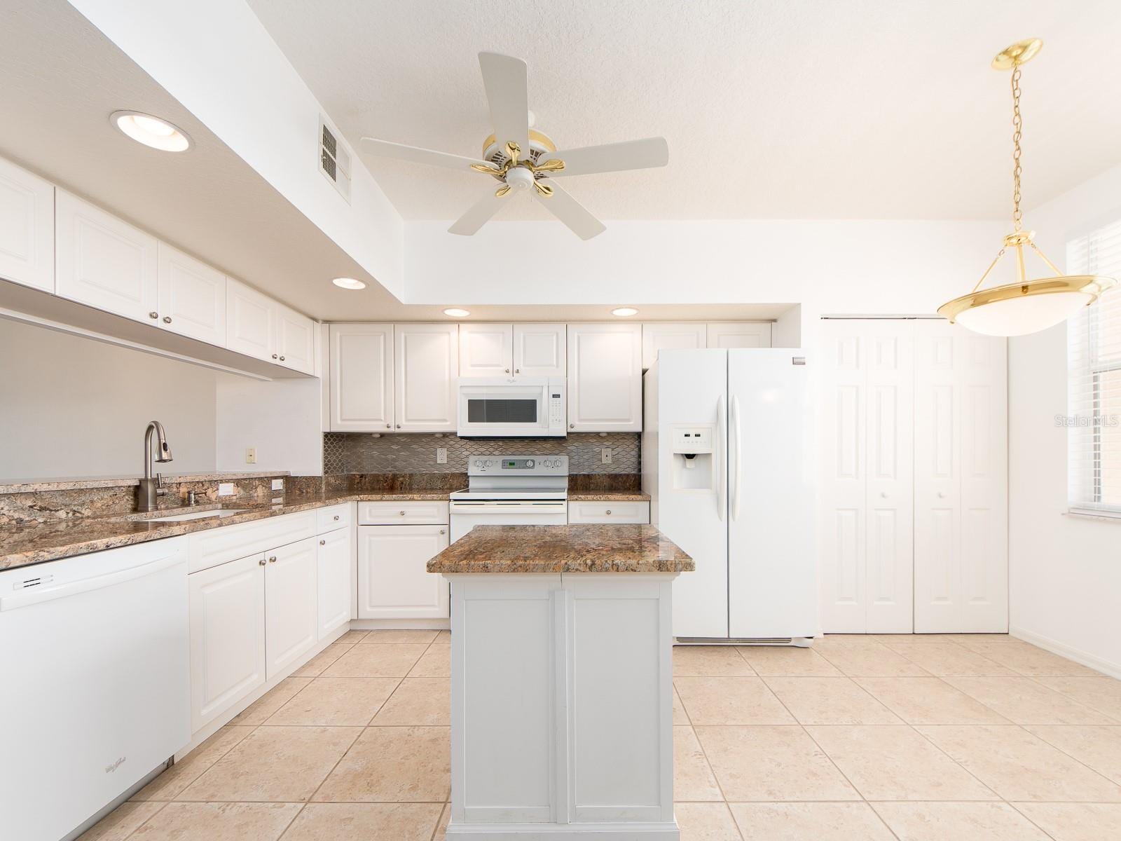 6550 Shoreline Dr #7502 photo 4