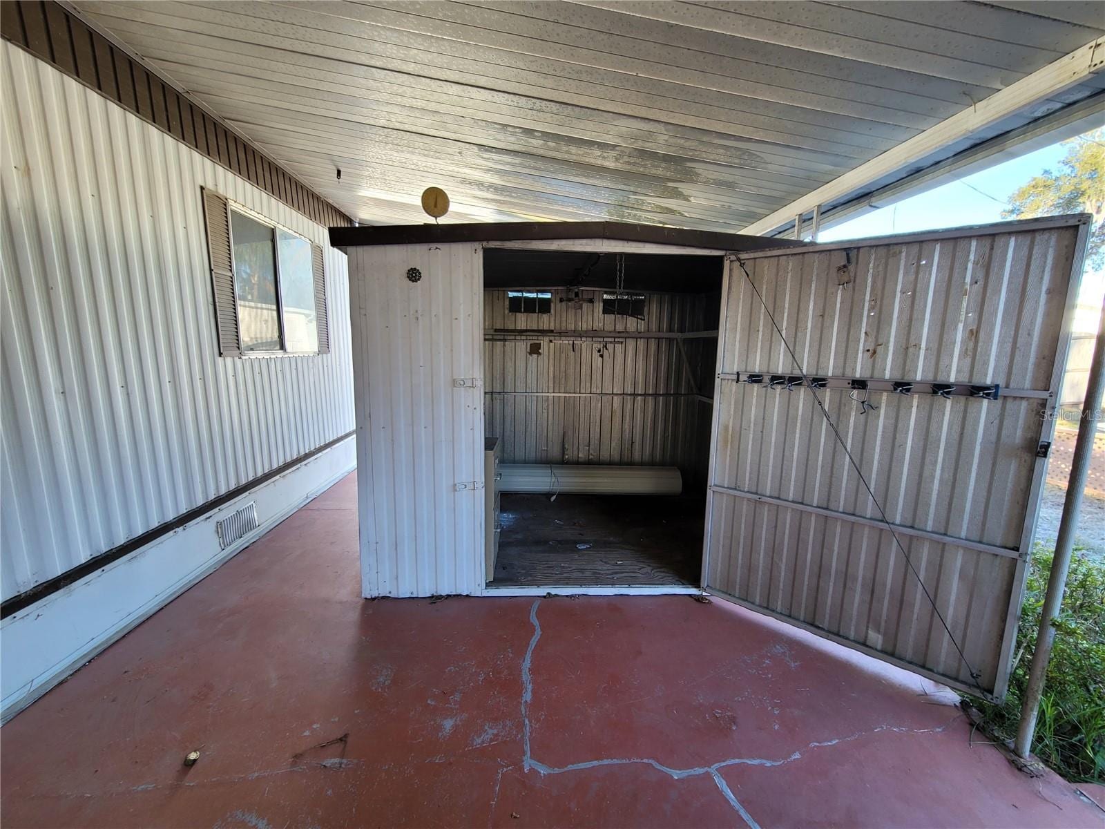 5021 Hill Dr photo 4