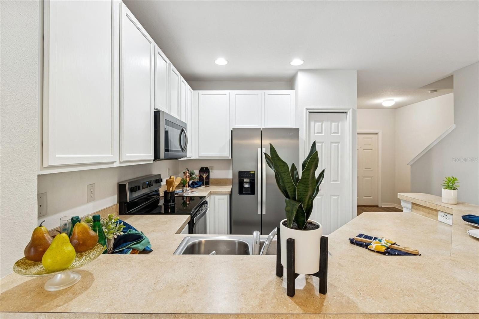 20461 Berrywood Ln photo 4