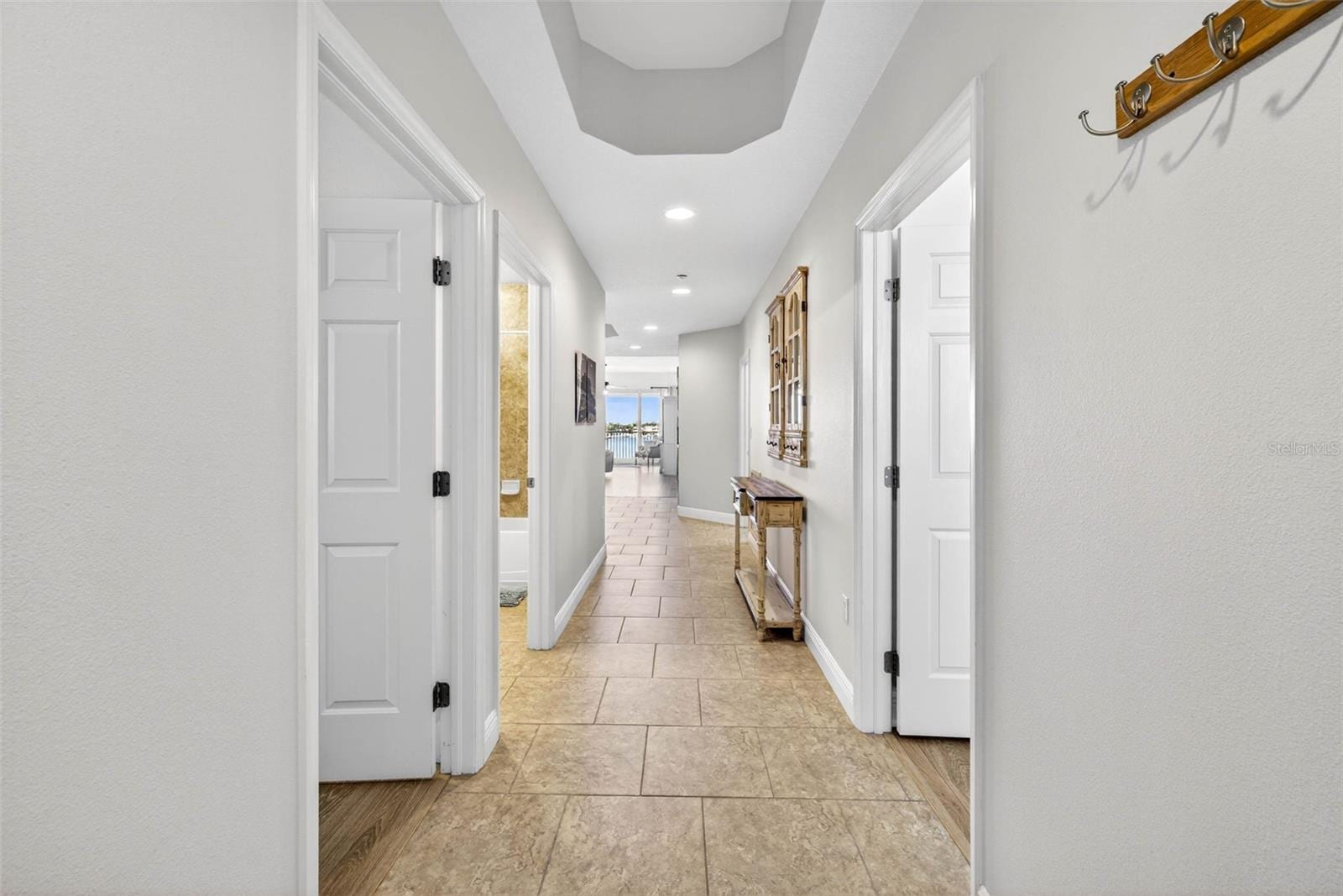 17717 Gulf Blvd #401 photo 4