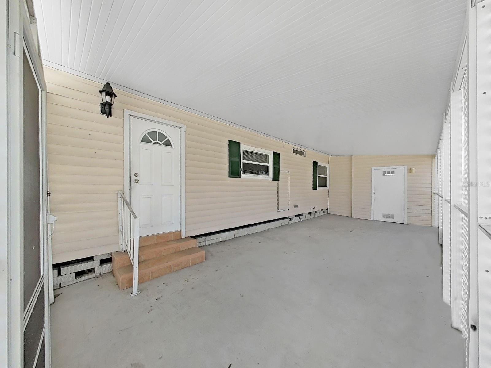 12501 Ulmerton Rd #119 photo 2