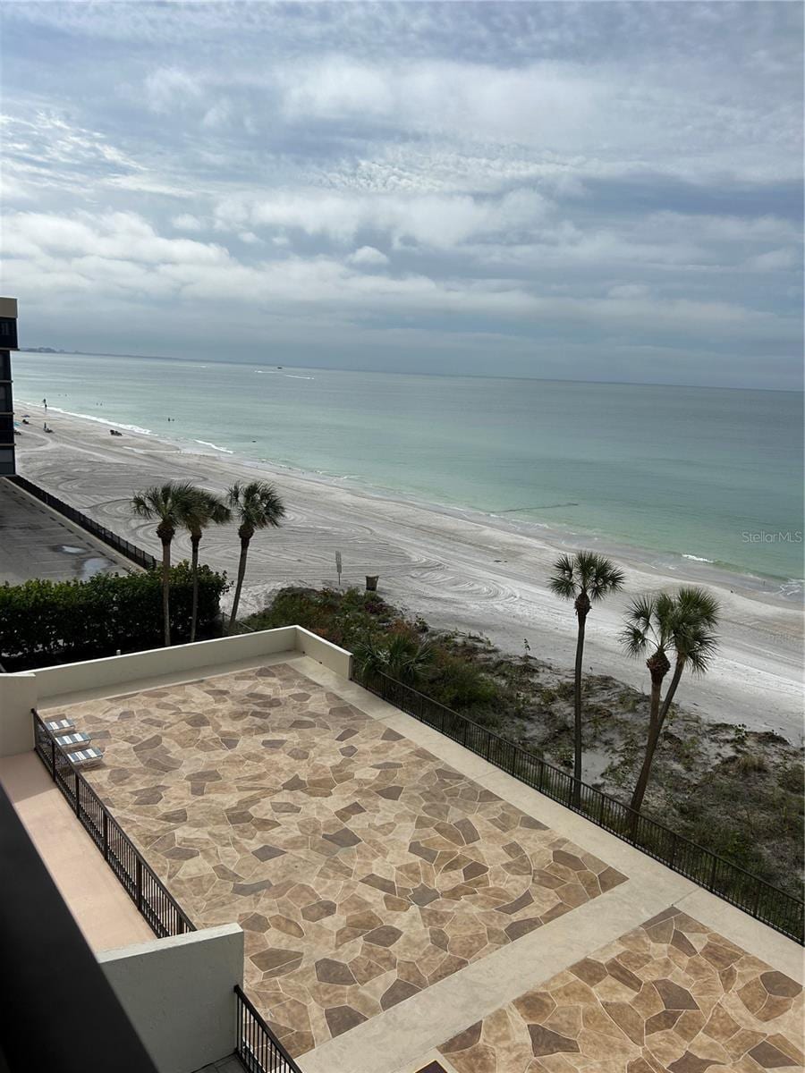 14950 Gulf Blvd #805 photo 2