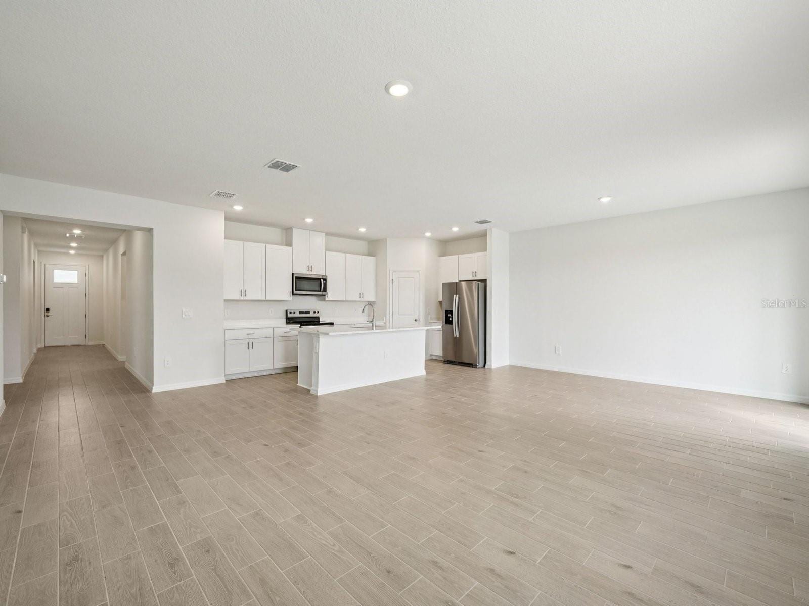 1740 Coolridge Pl photo 5