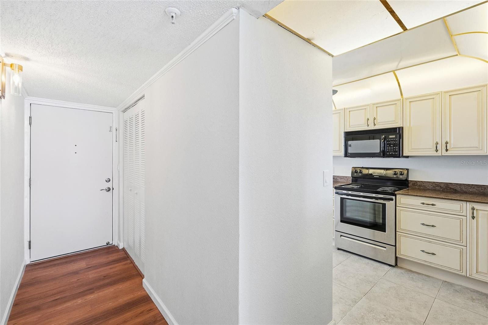 15462 Gulf Blvd #601 photo 4