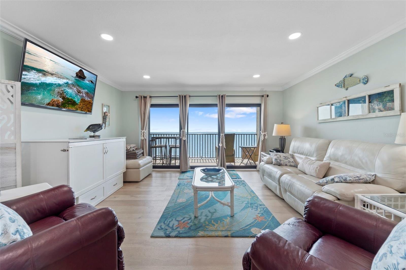 12924 Gulf Blvd #502 photo 5