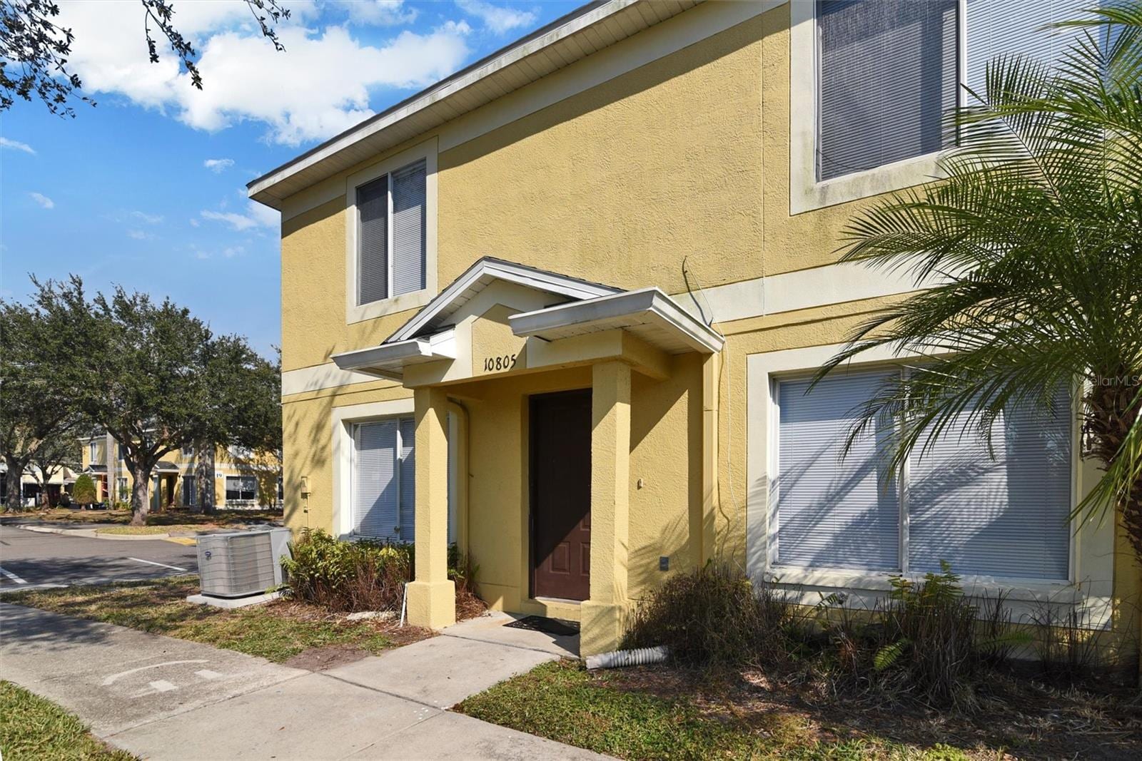10805 Keys Gate Dr photo 4