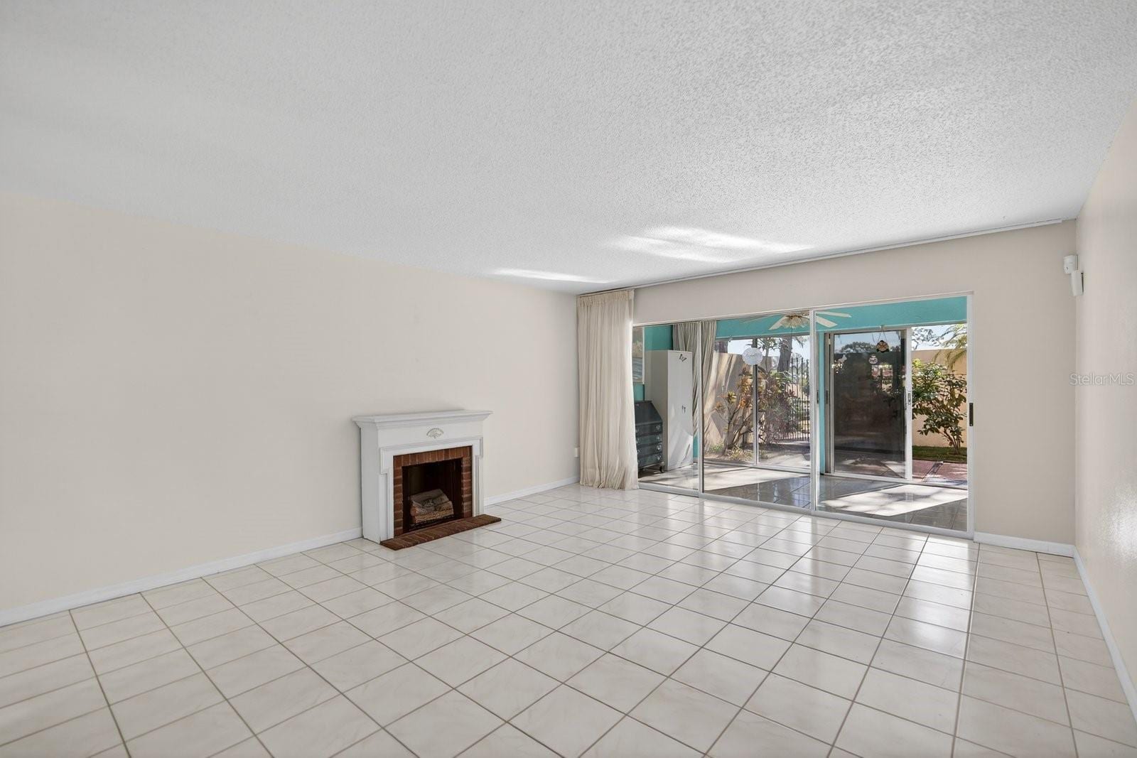 1111 W Faith Cir #1003 photo 3