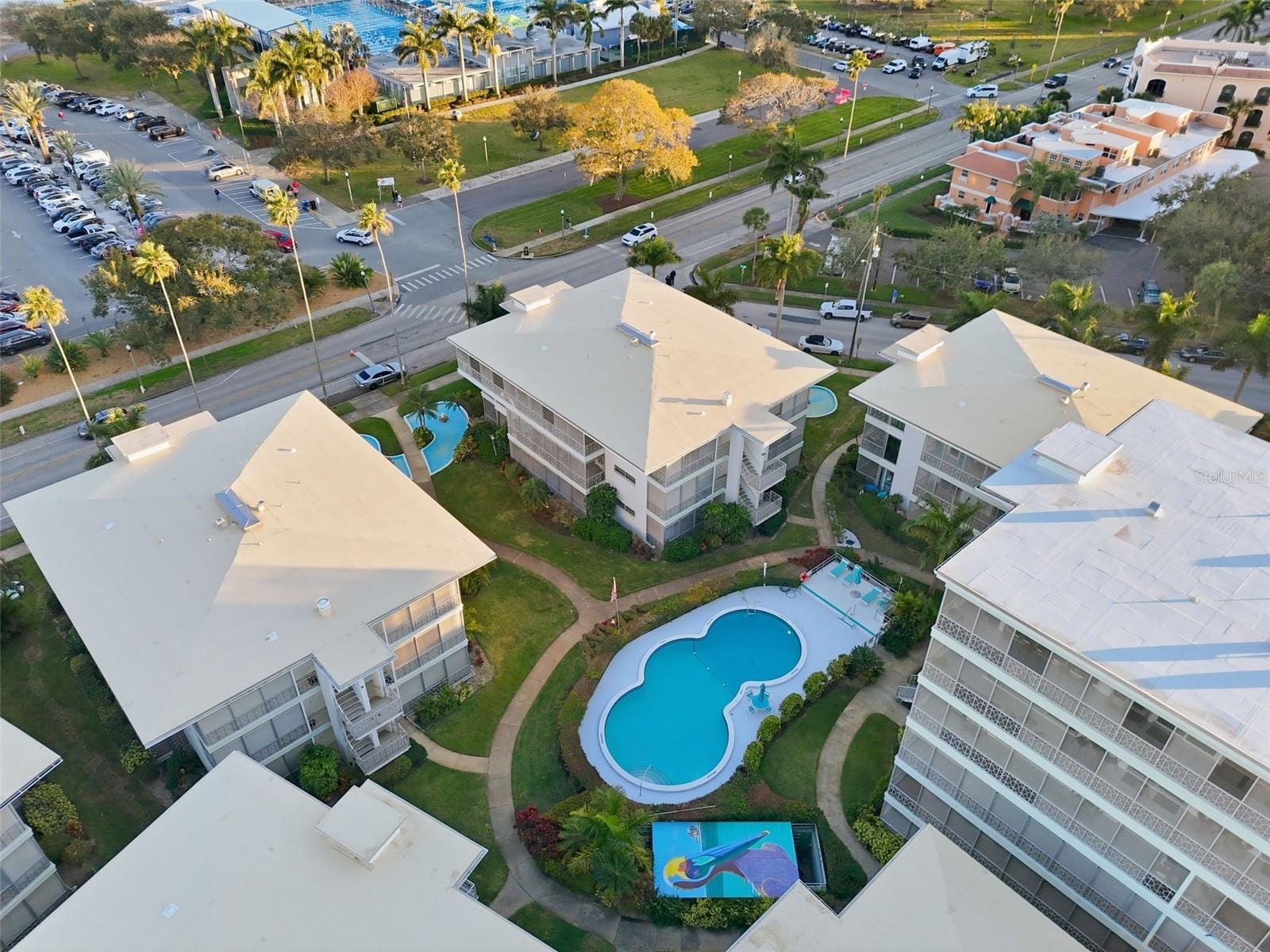1000 N Shore Dr NE #2 photo 5