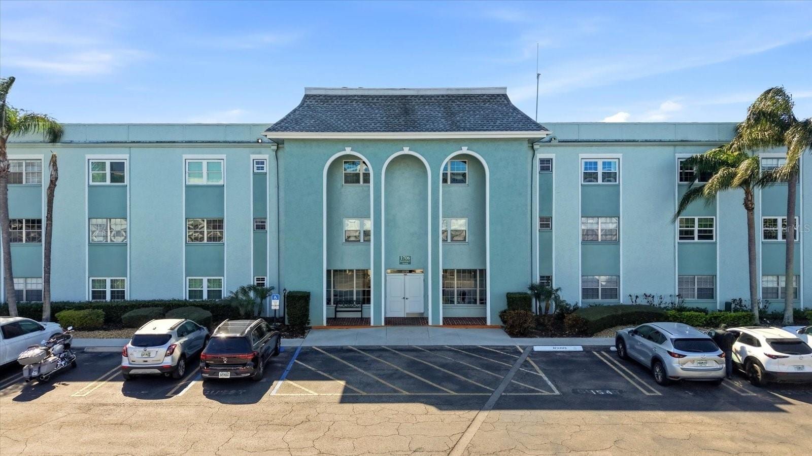 1706 Belleair Forest Dr #128 photo 2
