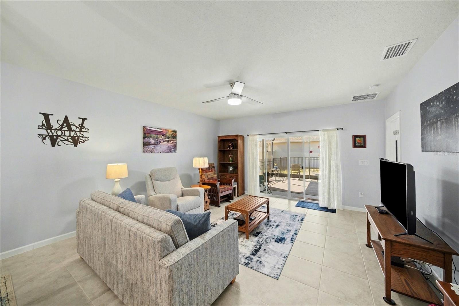18088 Turning Leaf Cir photo 5