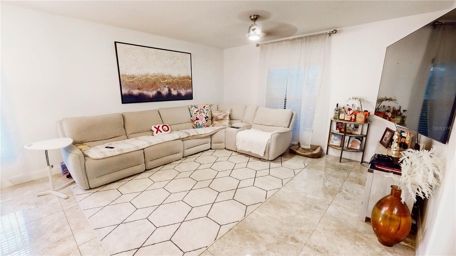 1110 Seminole Sky Dr photo 3