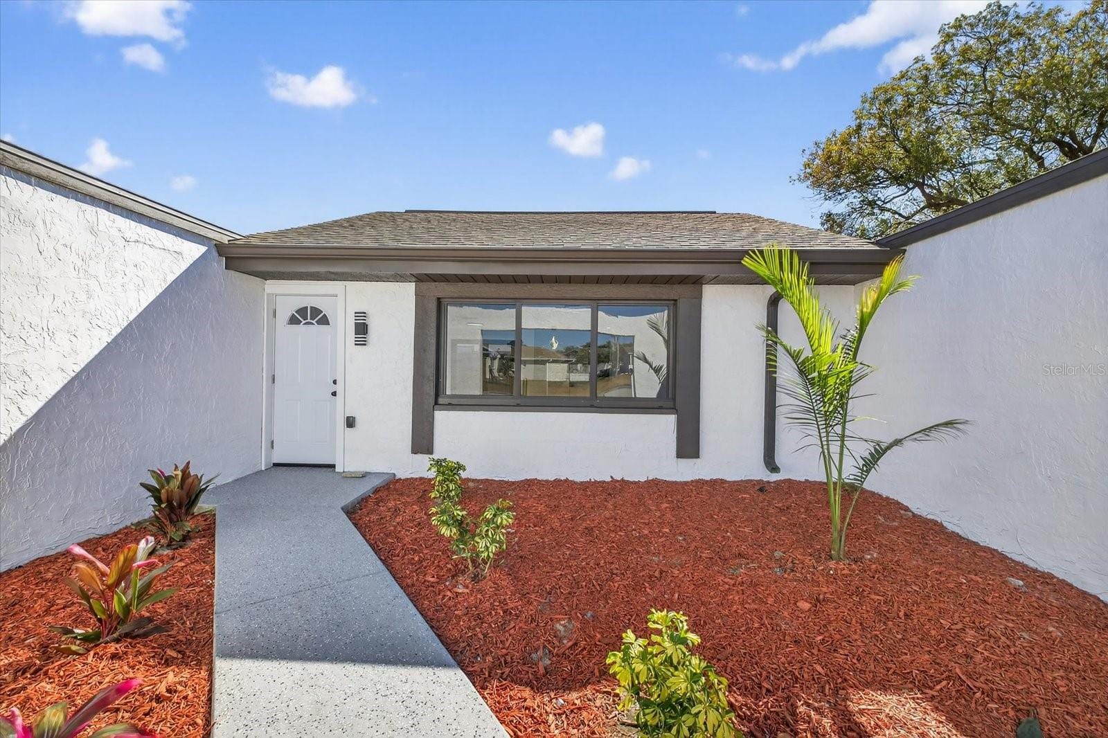 3212 Honeymoon Ln photo 3