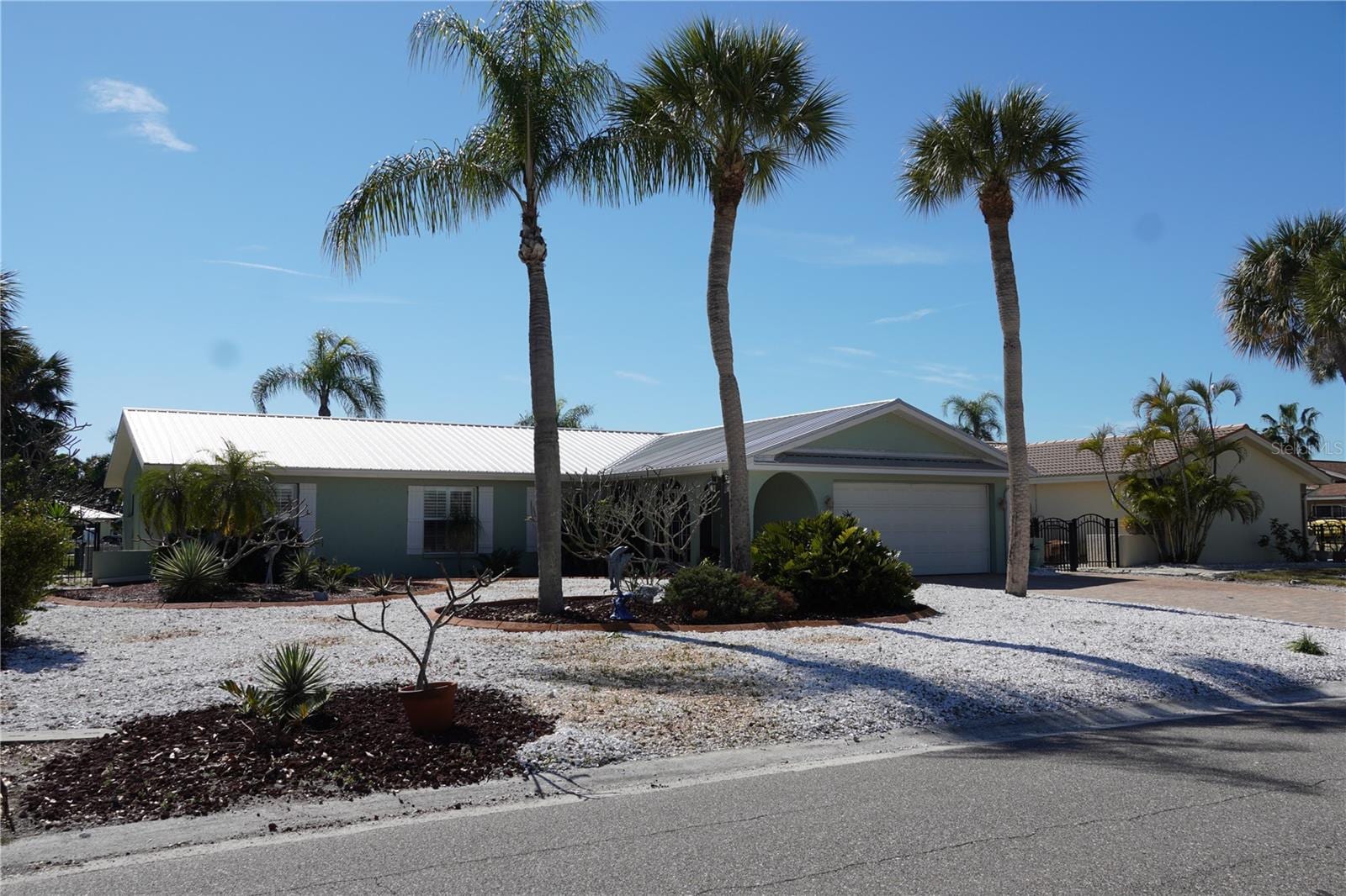 908 Sago Palm Way photo 4