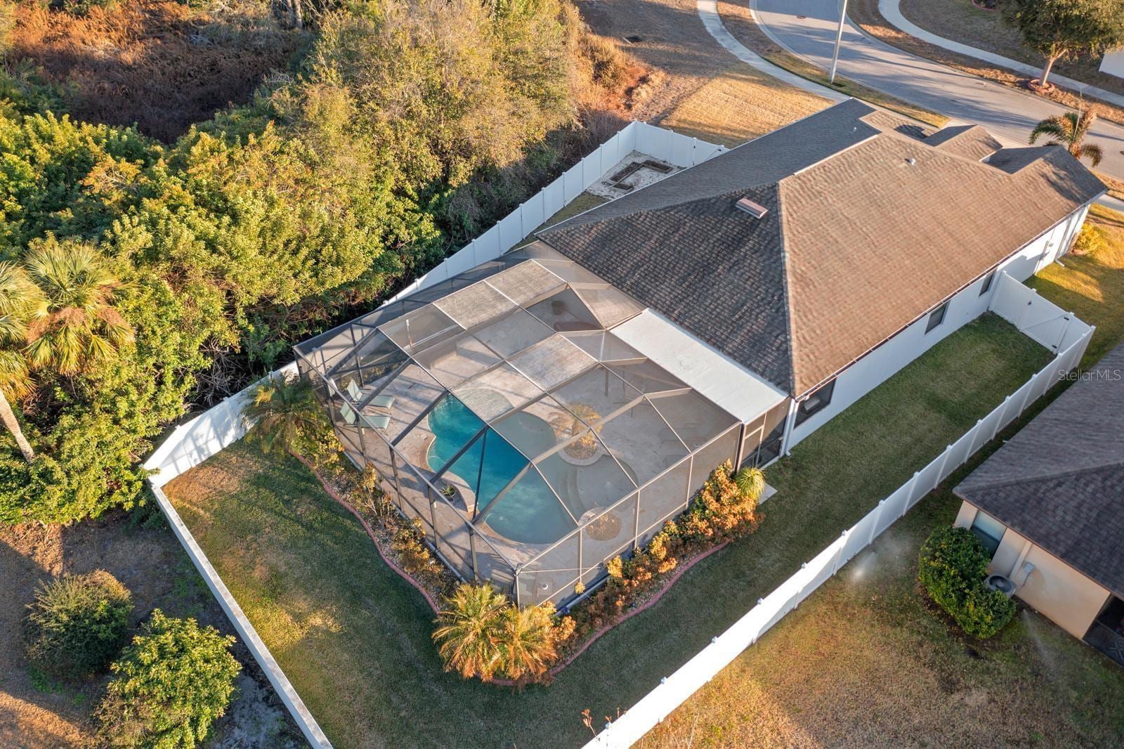 13230 Wellington Hills Dr photo 4