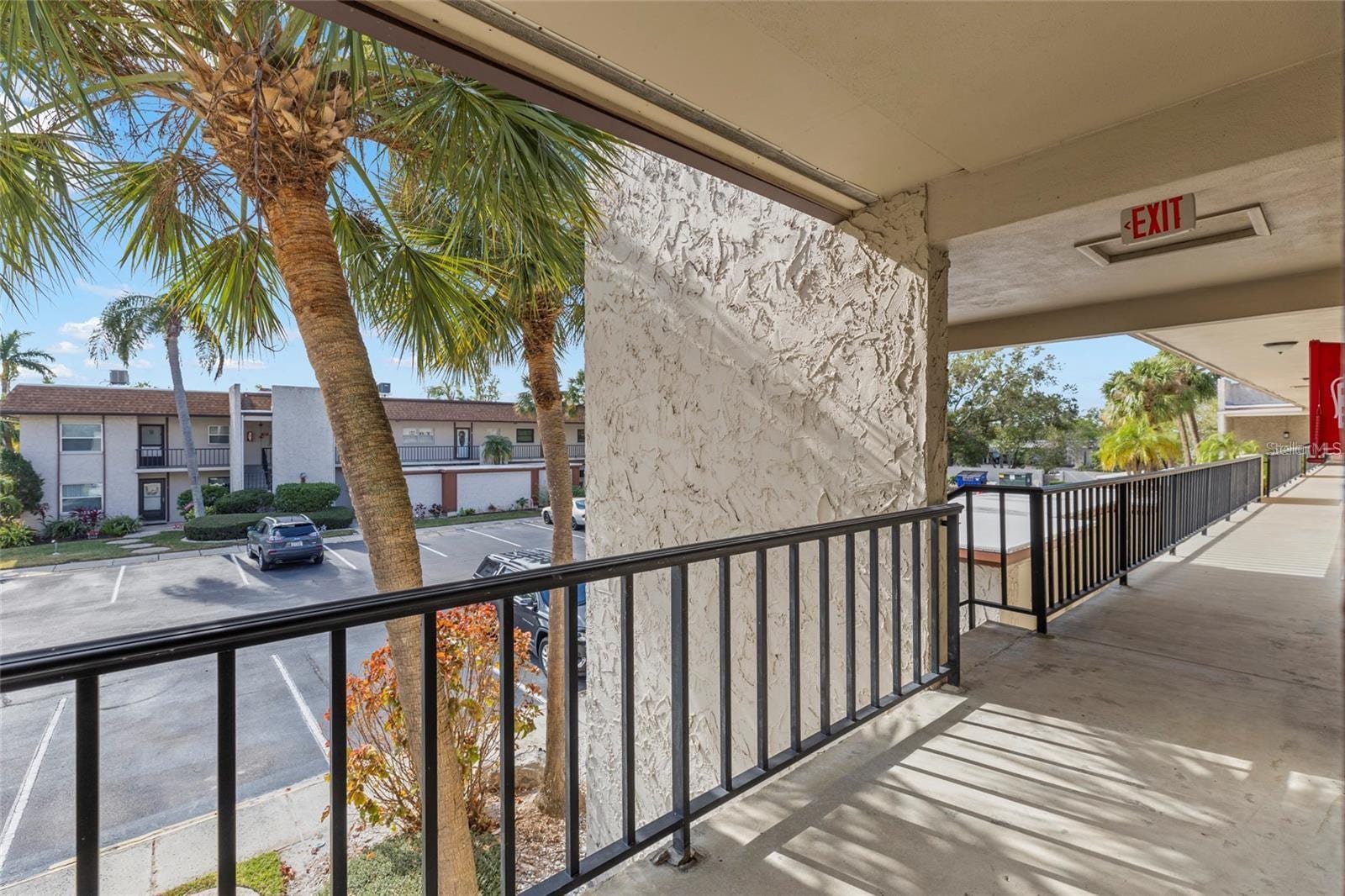 2750 E Bay Dr #15E photo 2