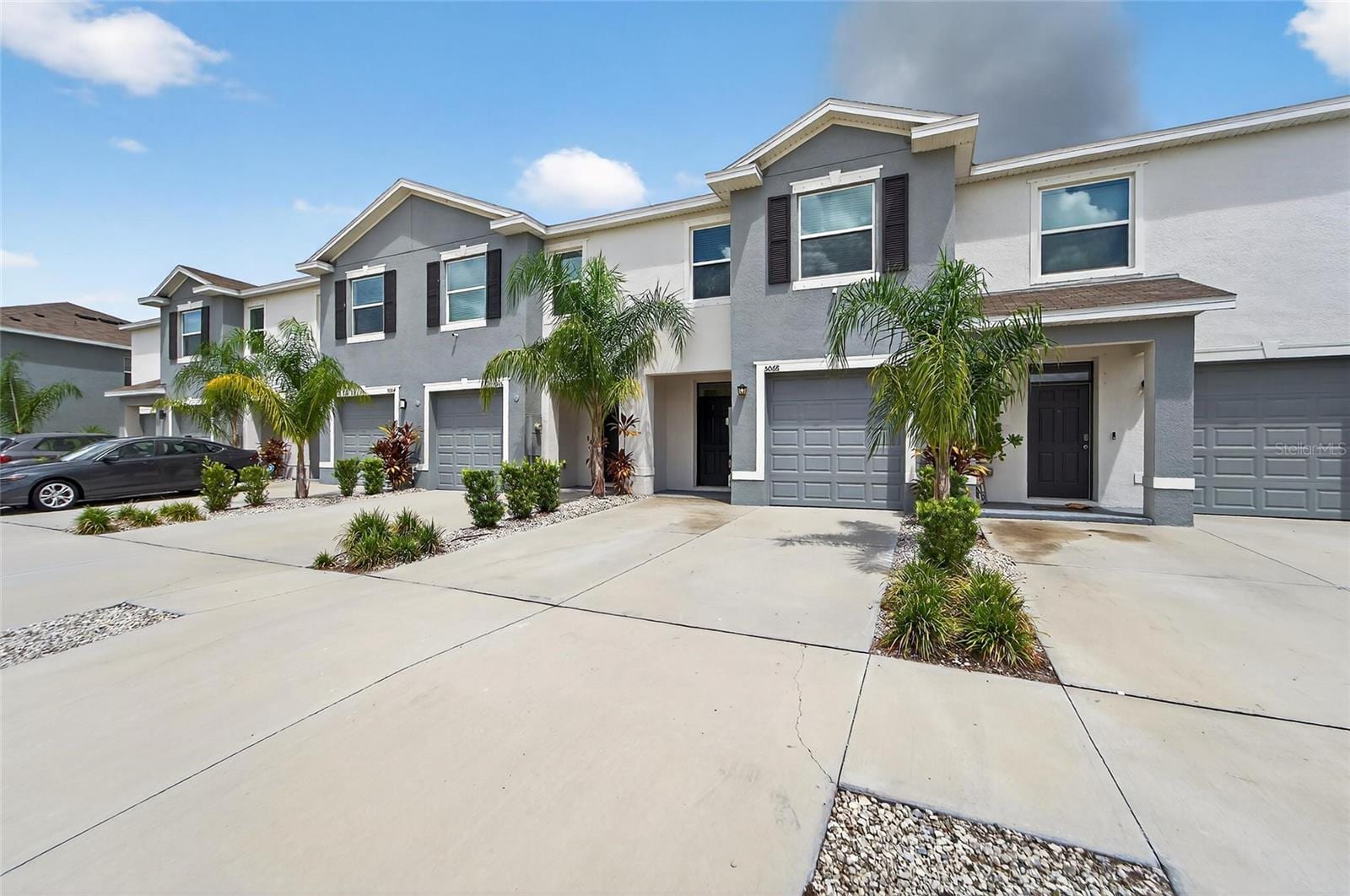 5068 Captain Davis Dr photo 3