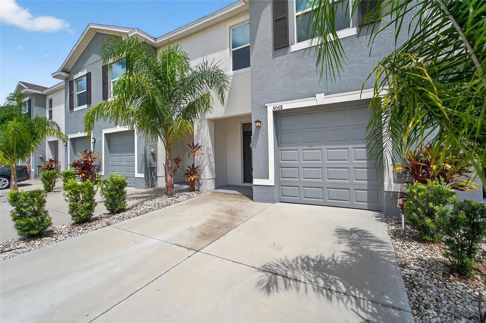 5068 Captain Davis Dr photo 5