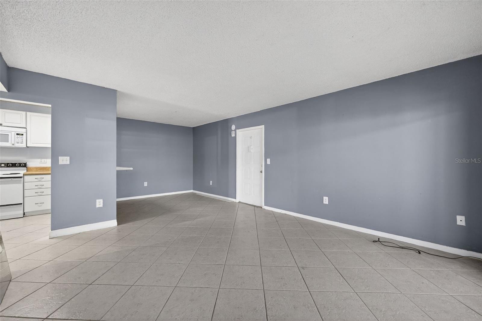 1398 Shady Pine Way #A1 photo 5