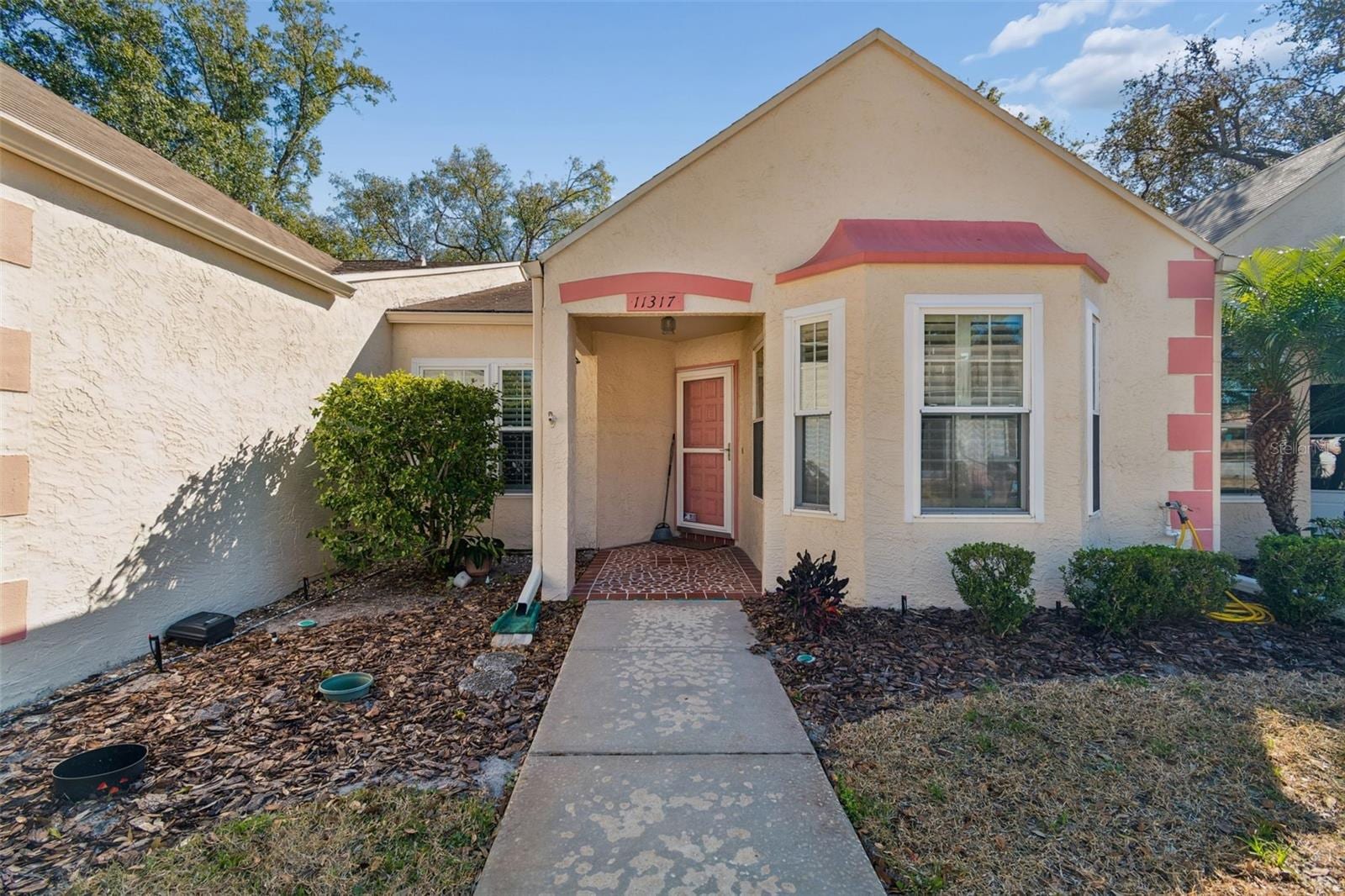 11317 Versailles Ln #5 photo 4