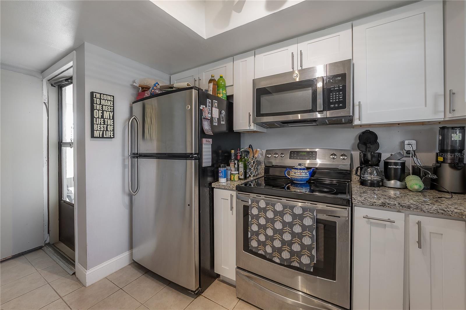 8812 Bay Pointe Dr #D202 photo 3