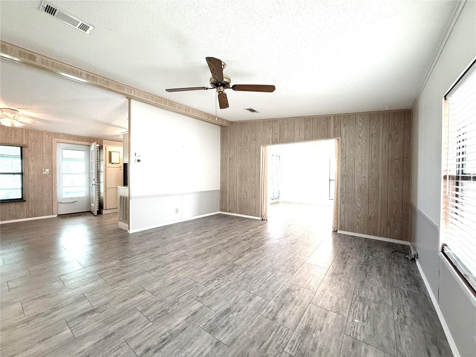 108 N Saint George Cir photo 3