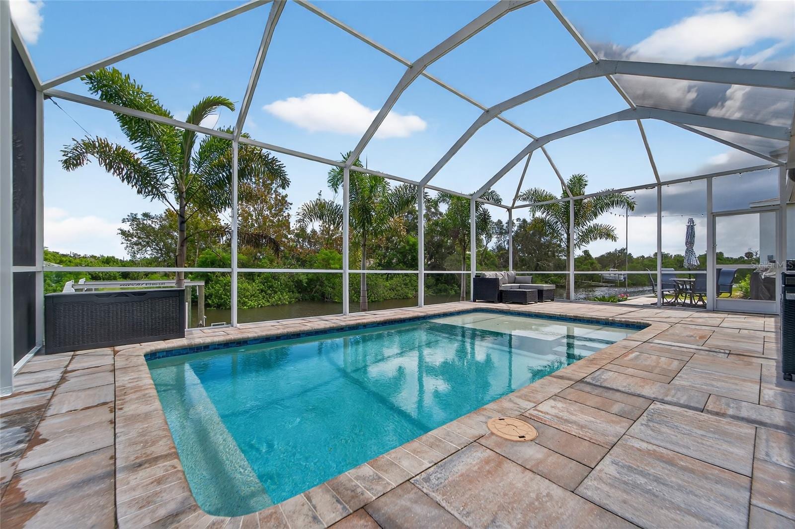 5961 Blakeney Loop photo 4