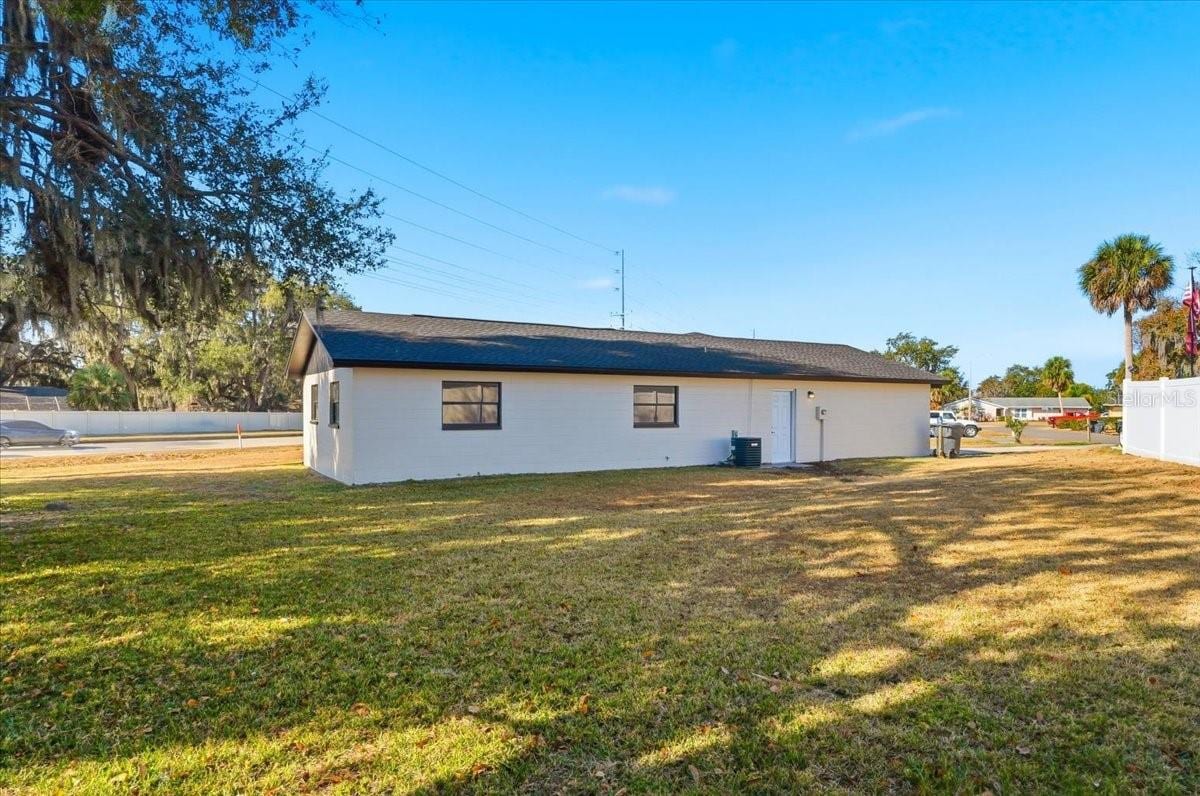 6134 Christina Dr E photo 4