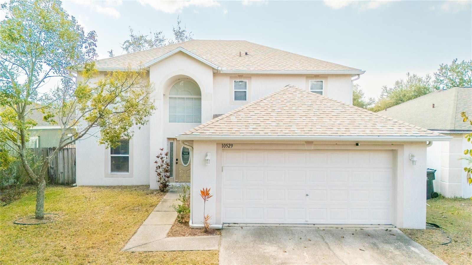 10529 Maronda Dr photo 3