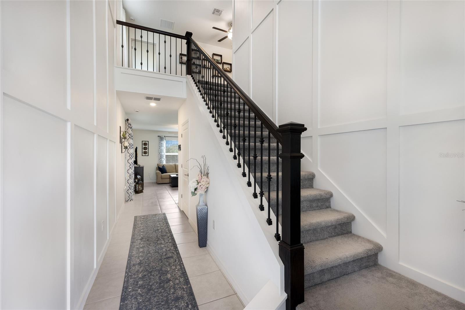 5552 Blue Azure Dr photo 3
