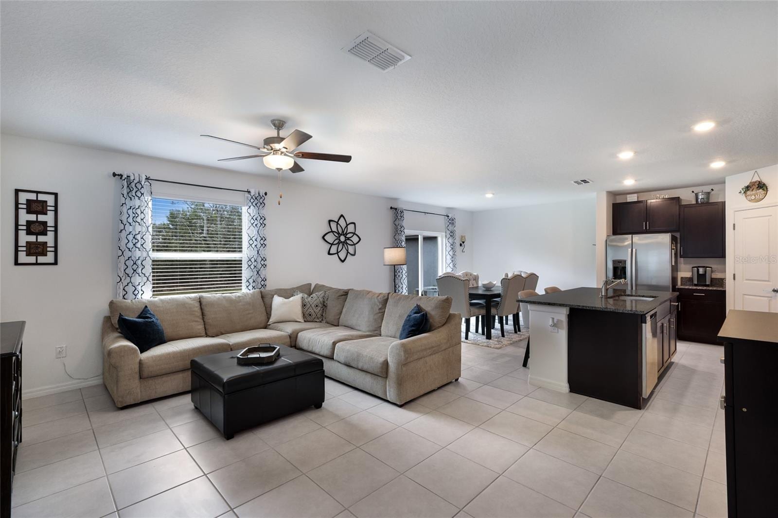 5552 Blue Azure Dr photo 5