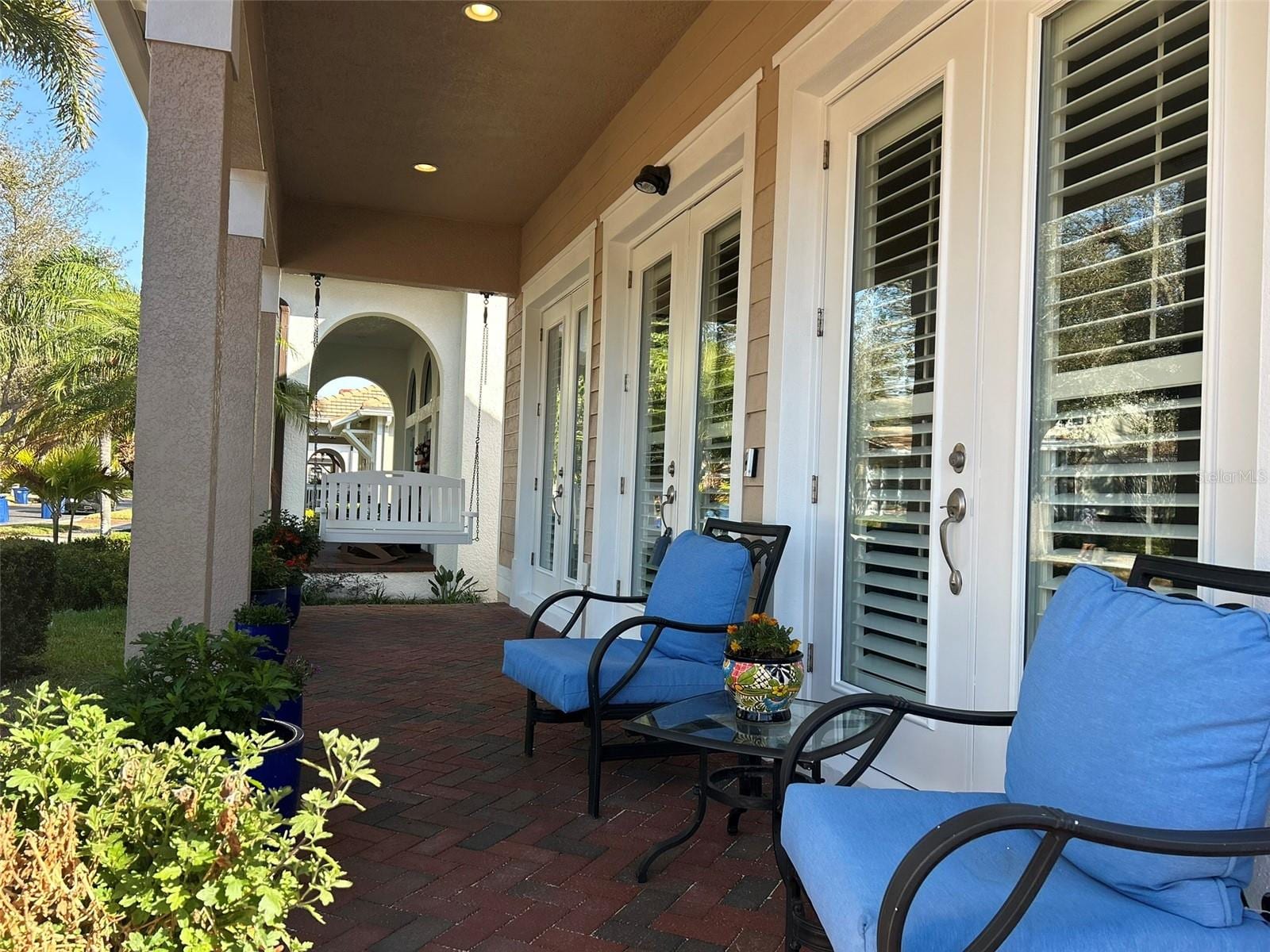 6101 Yeats Manor Dr photo 3