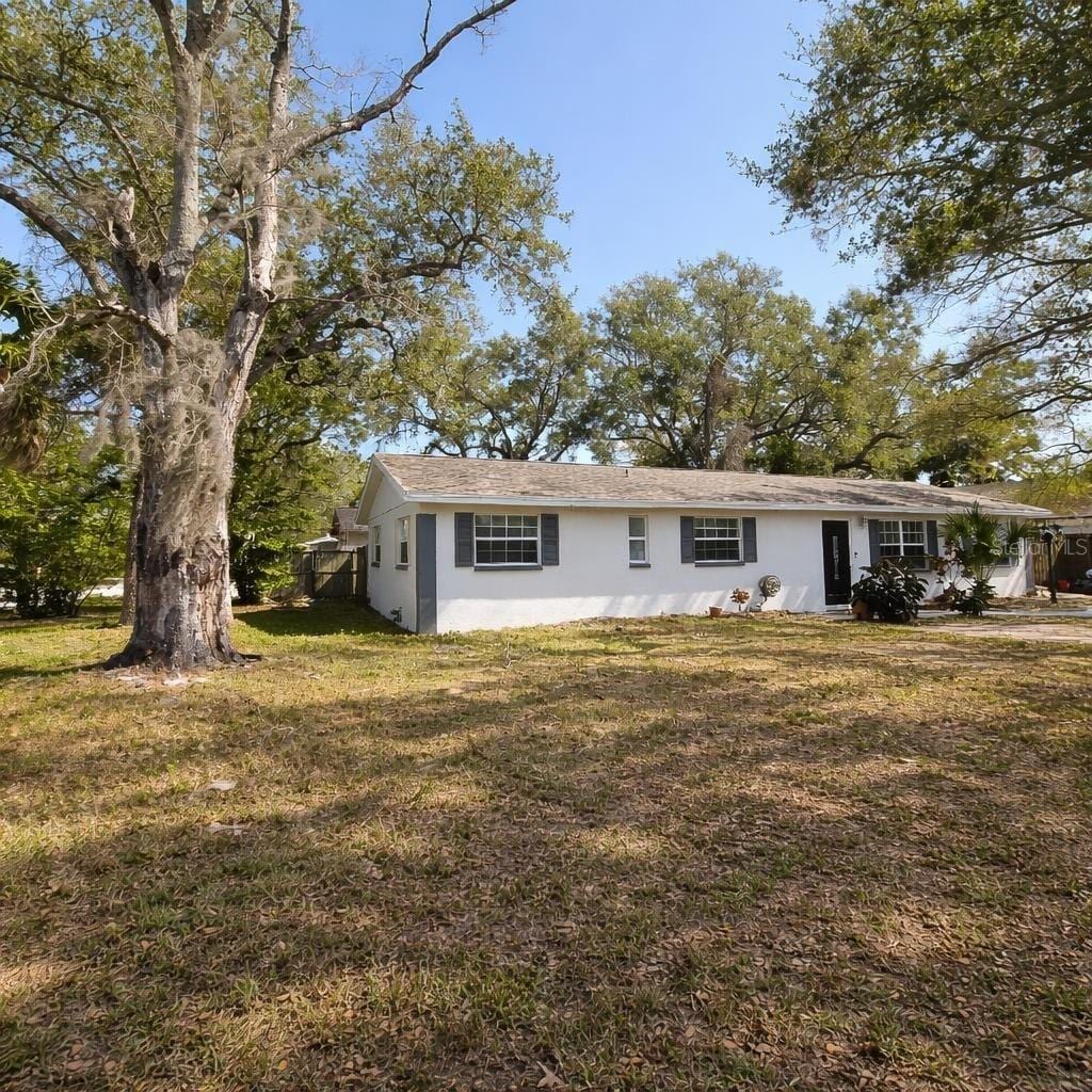 1021 Fairburn Ave photo 5