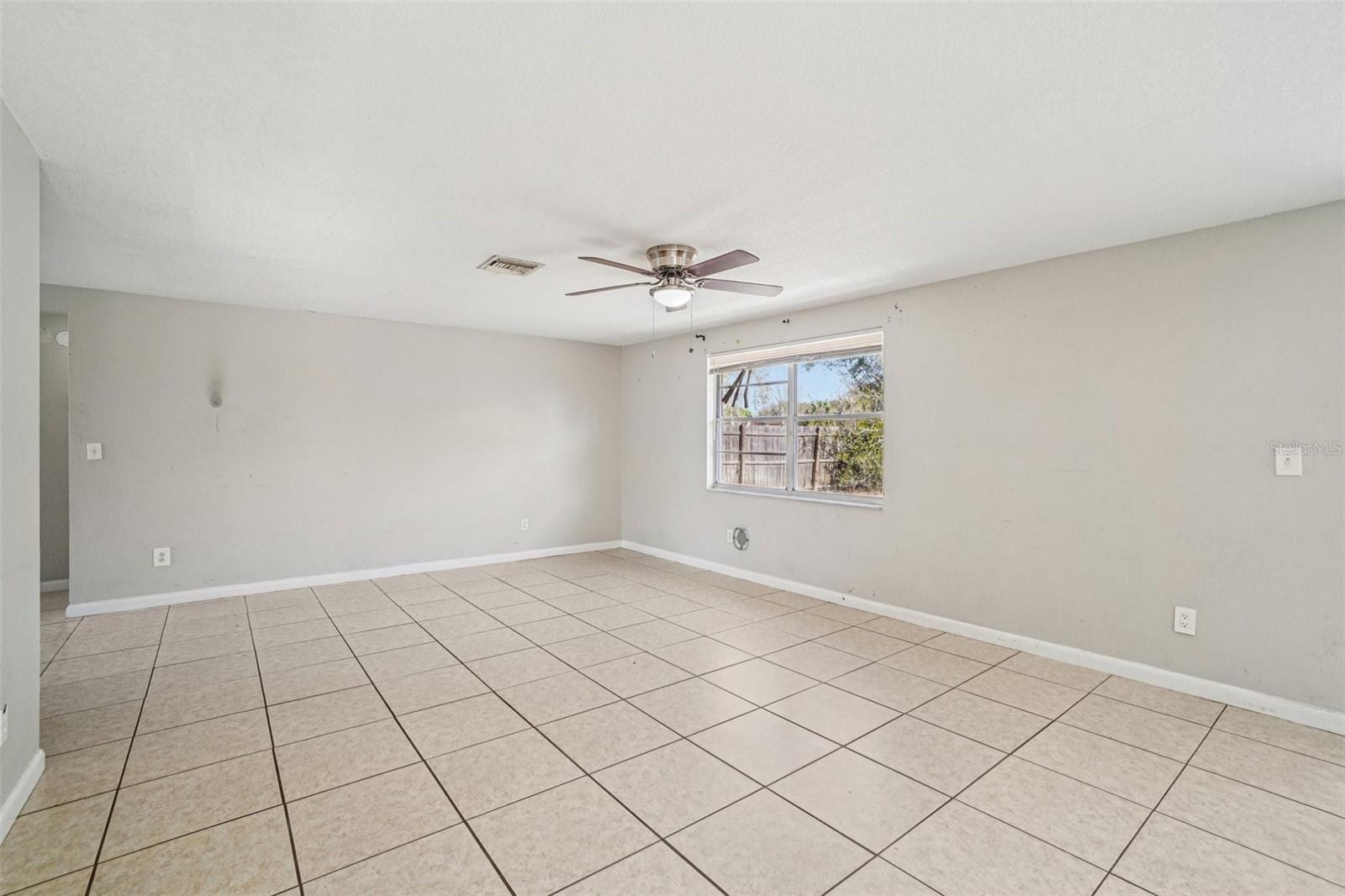 6807 White Cliffs Way photo 5