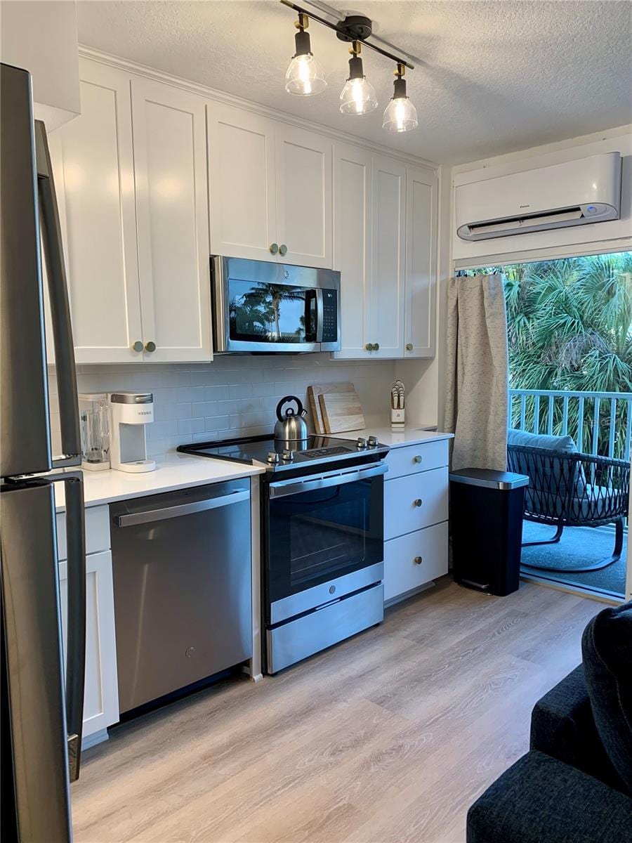 800 Bayway Blvd #16 photo 3