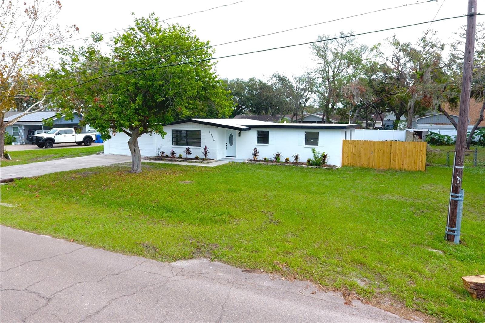 8816 Ashman Rd photo 4