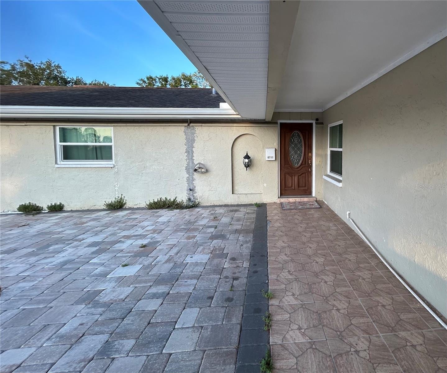 6711 Webb Rd photo 3