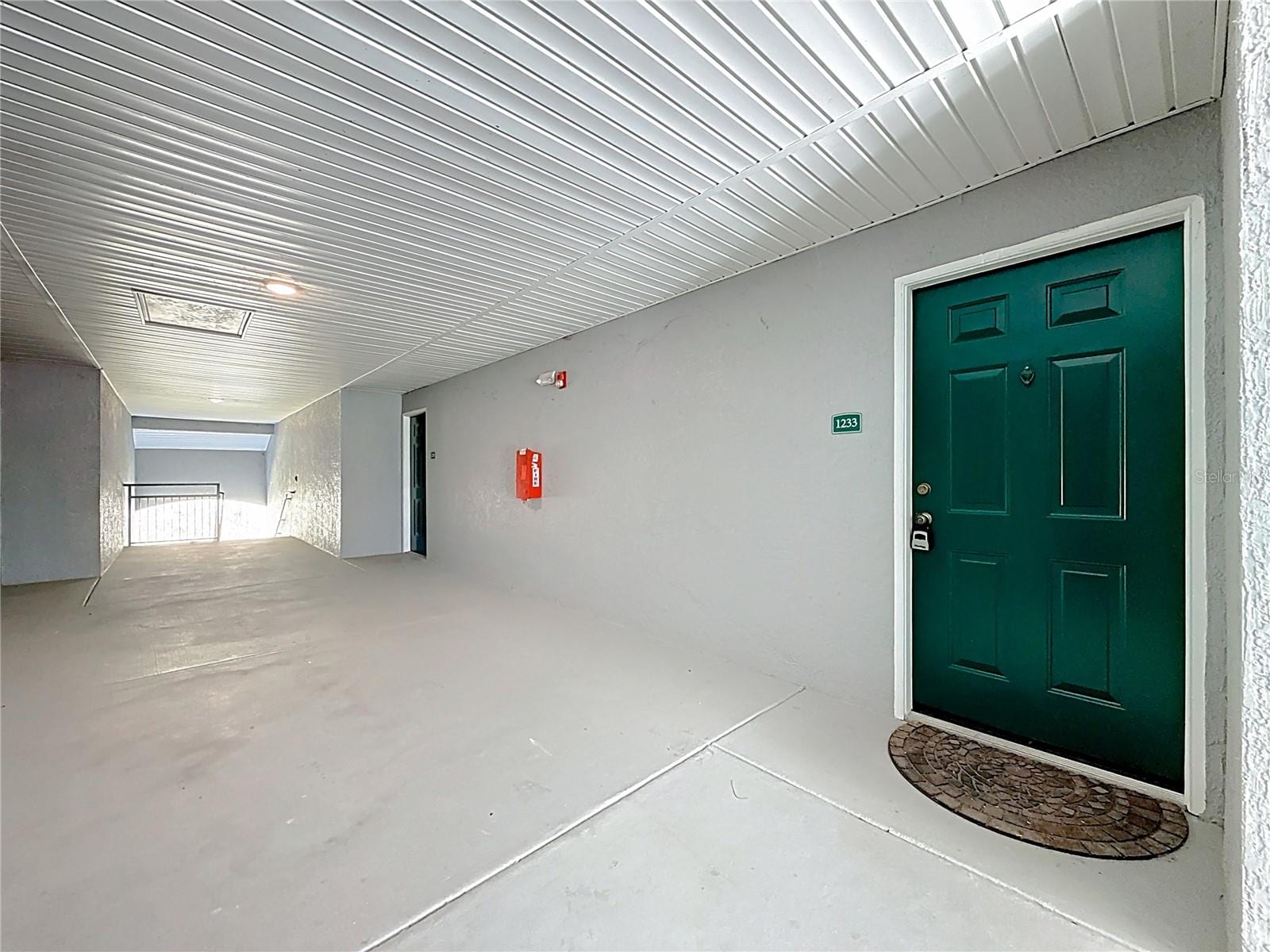 18001 Richmond Place Dr #1233 photo 3
