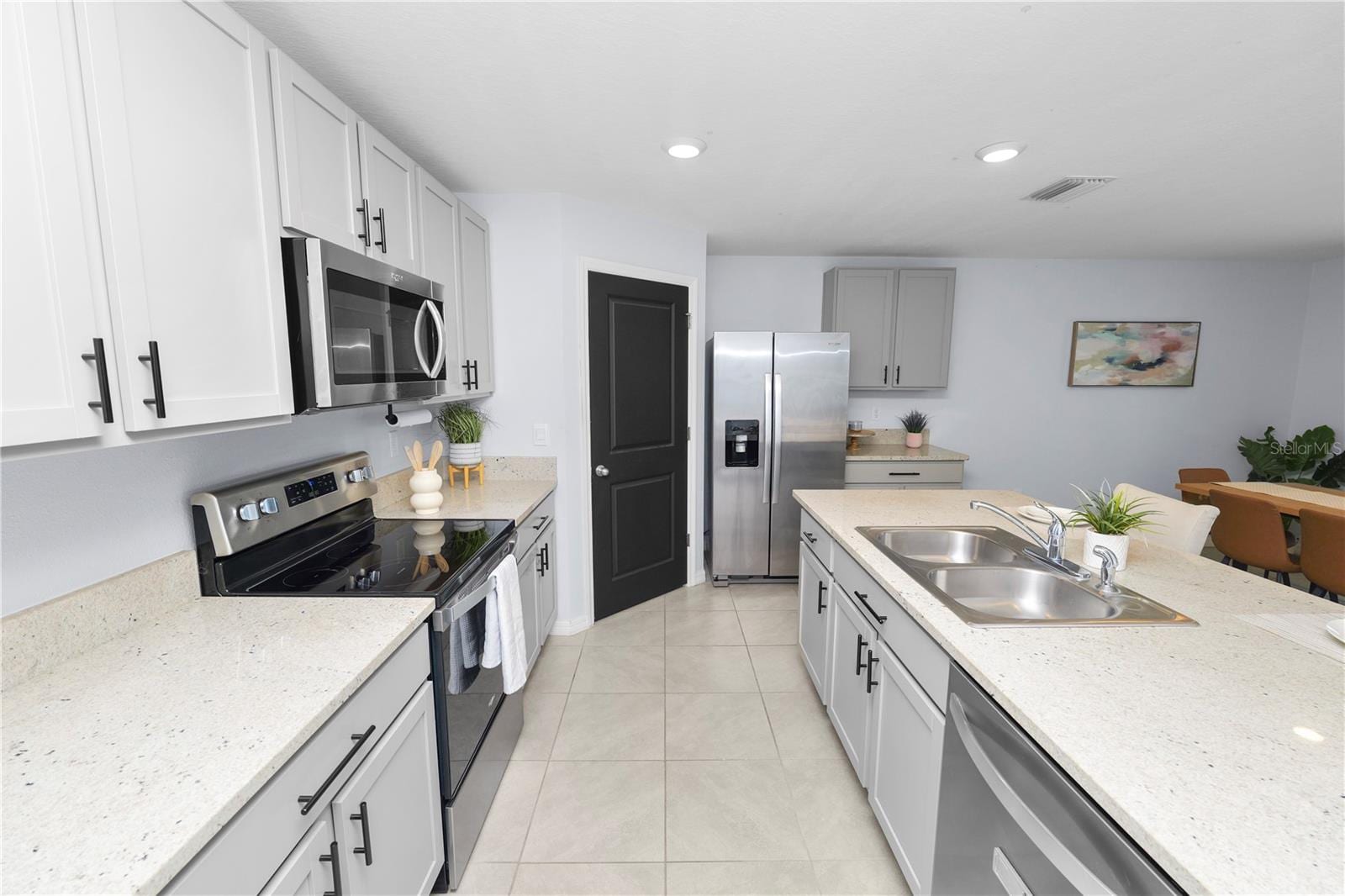 3707 Capri Coast Dr photo 5