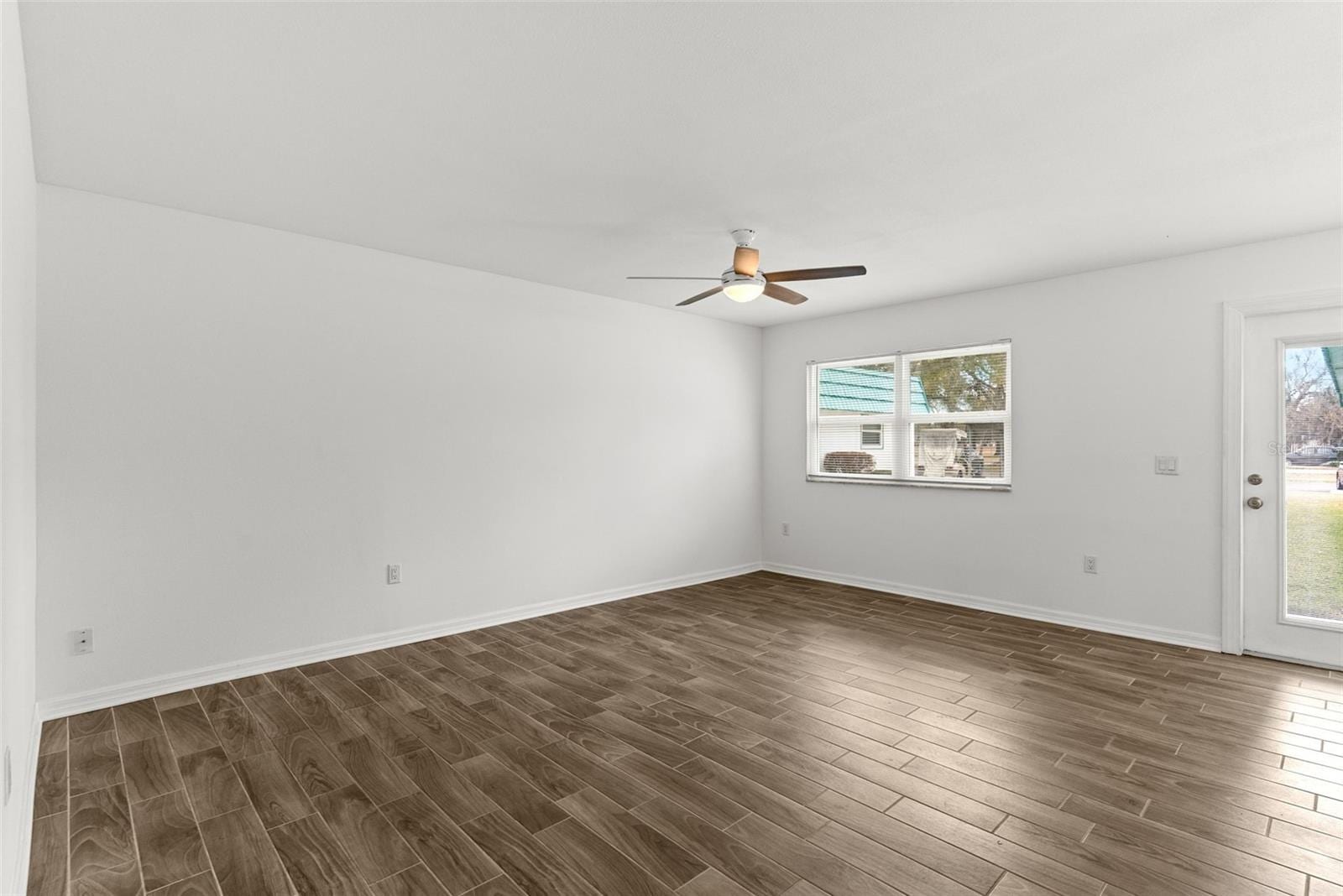 205 Kings Blvd #52 photo 5