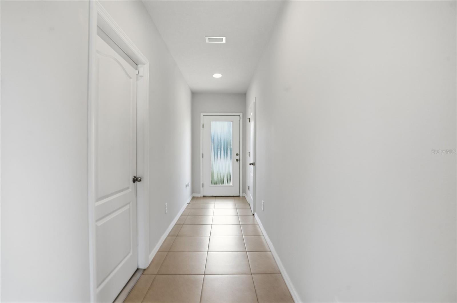 10402 Hawks Landing Dr photo 5