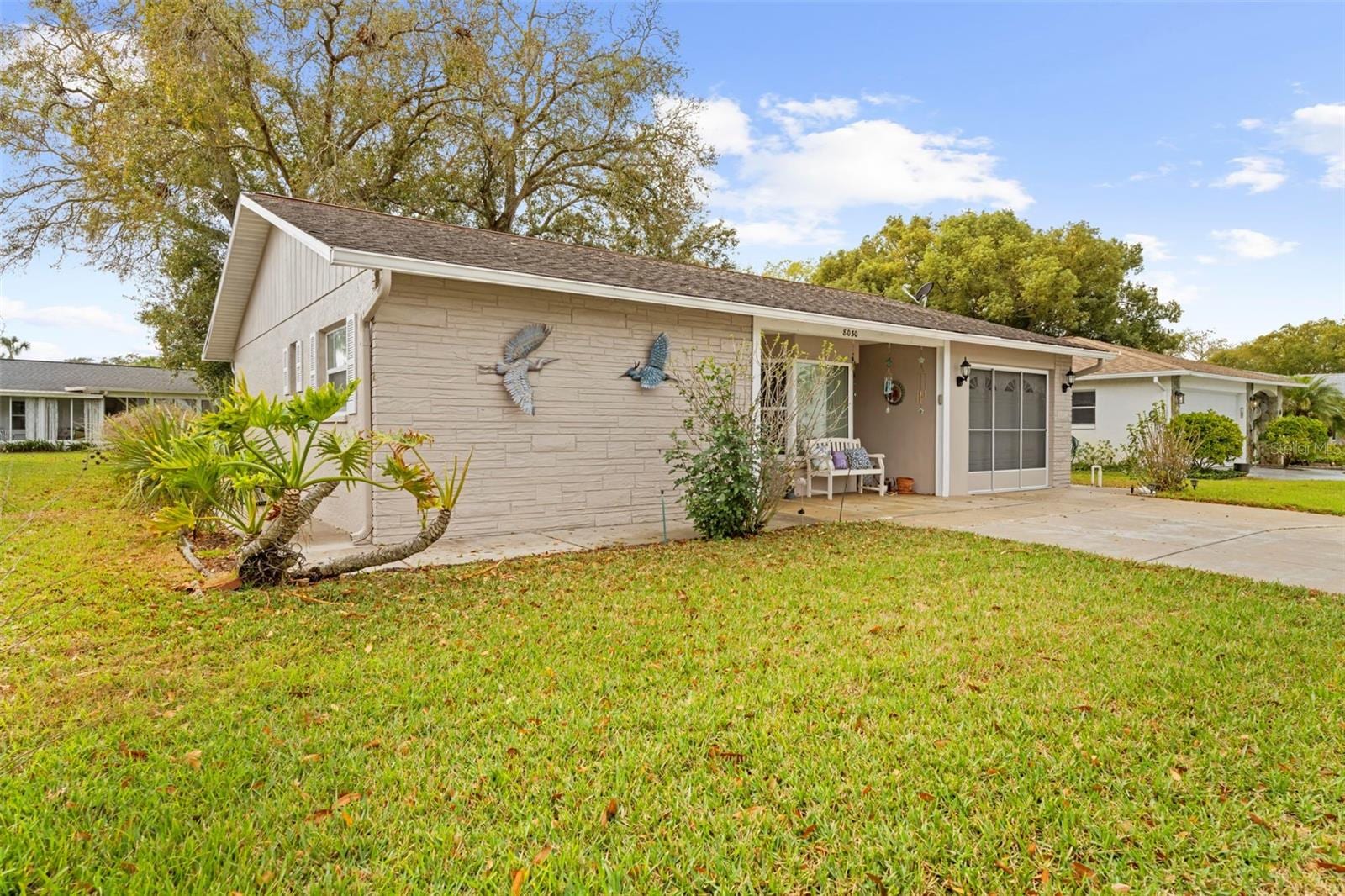 8030 Gleneagle Dr photo 4