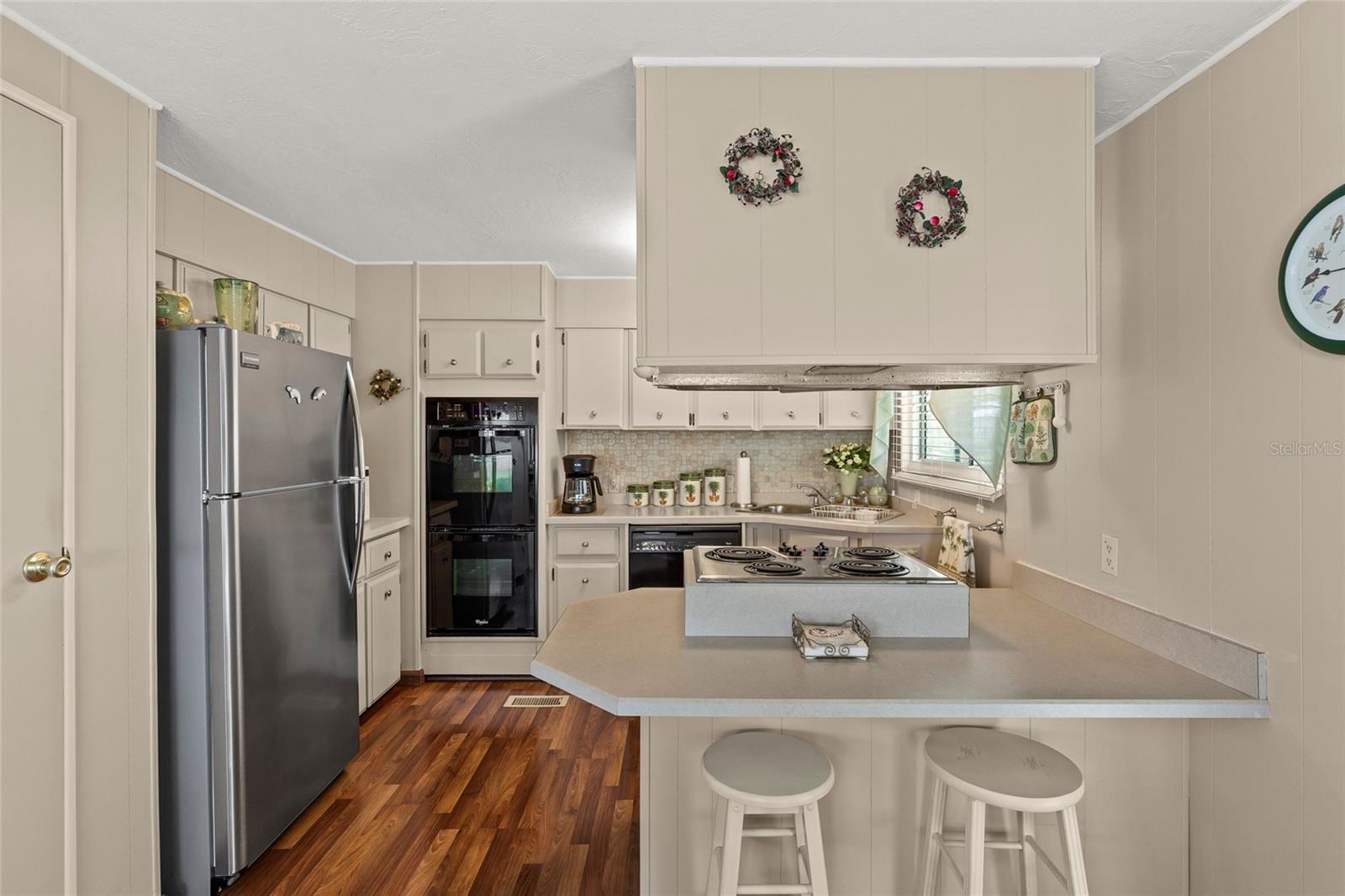 323 Terra Ceia Dr photo 3
