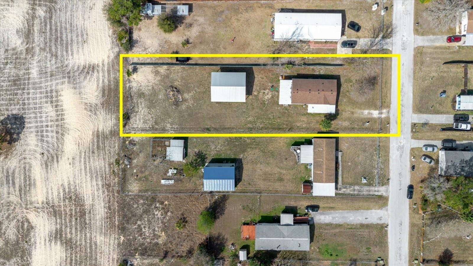 15401 Nava St photo 4