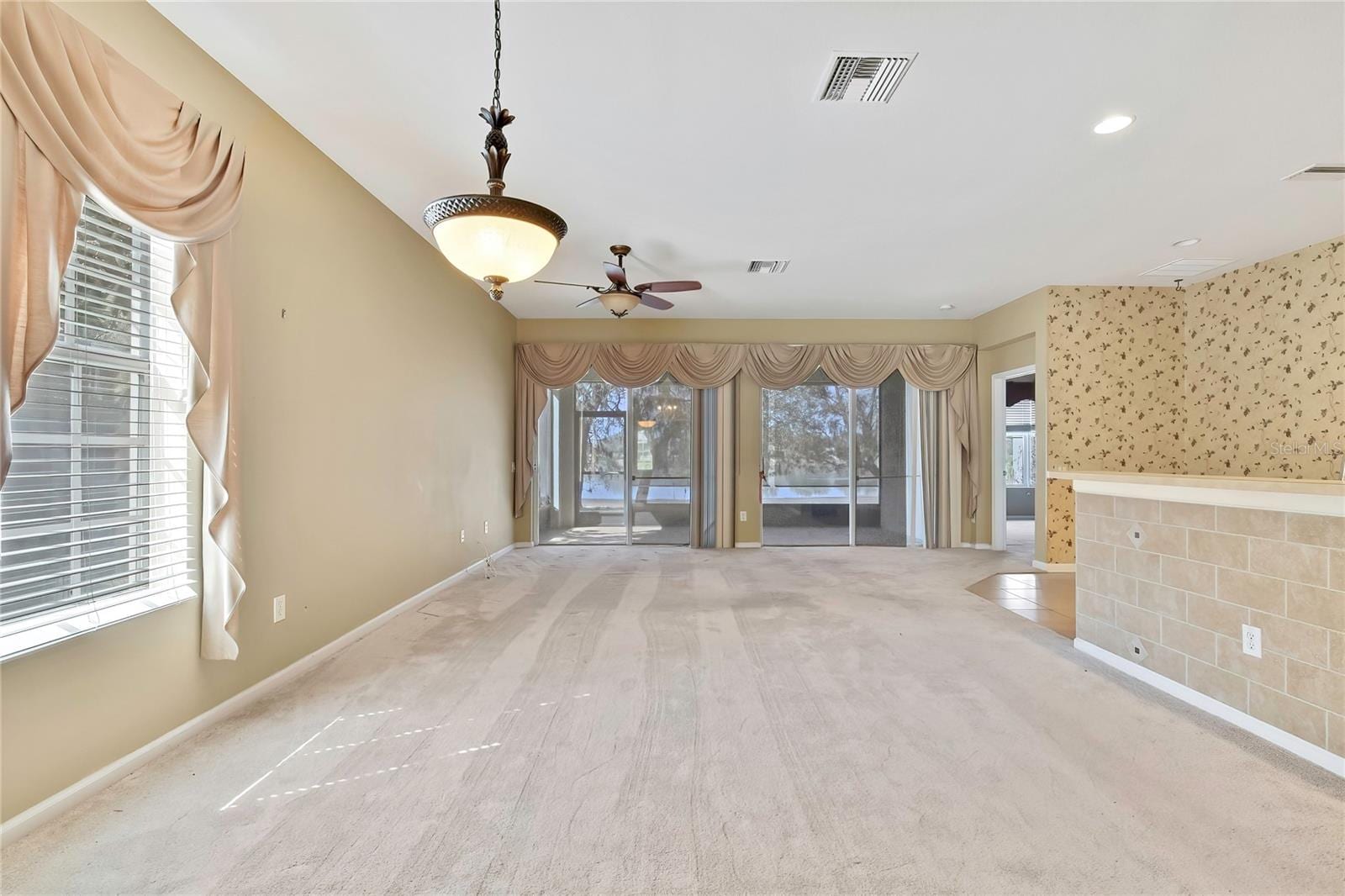 13719 Eastfork Ln photo 4