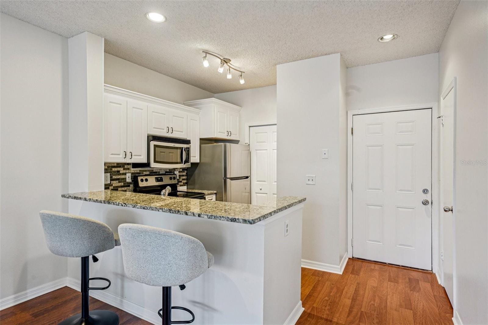 4211 Chatham Oak CT #123 photo 5
