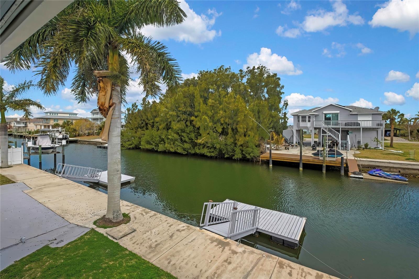 6703 Seaview Blvd photo 3