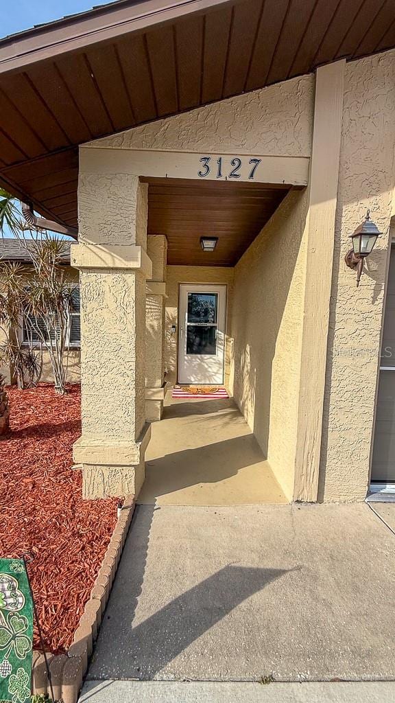 3127 Dole St photo 4